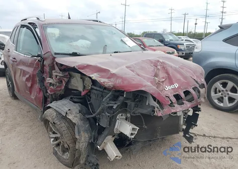 2019 Jeep Cherokee Latitude Fwd z USA, uszkodzony, nr VIN 1C4PJLCB3KD285413